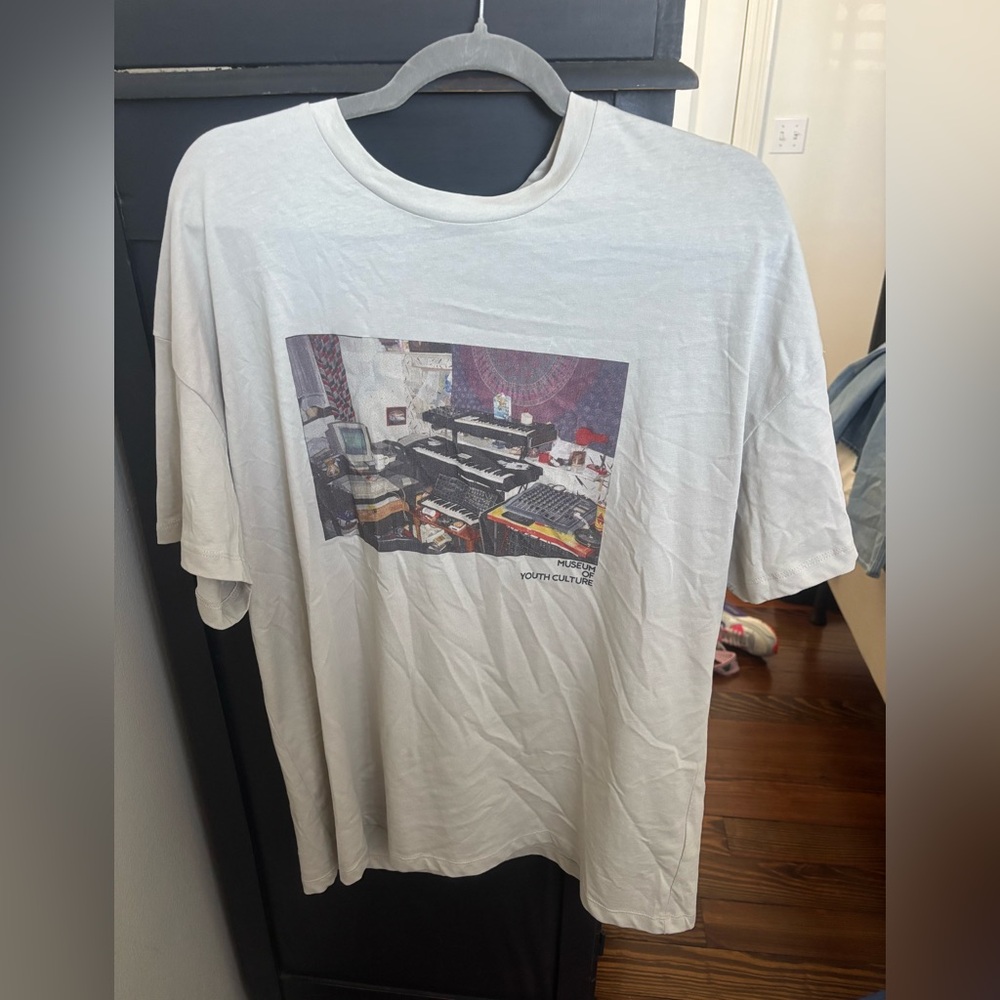 Urban Outfitters Graphic T-shirt